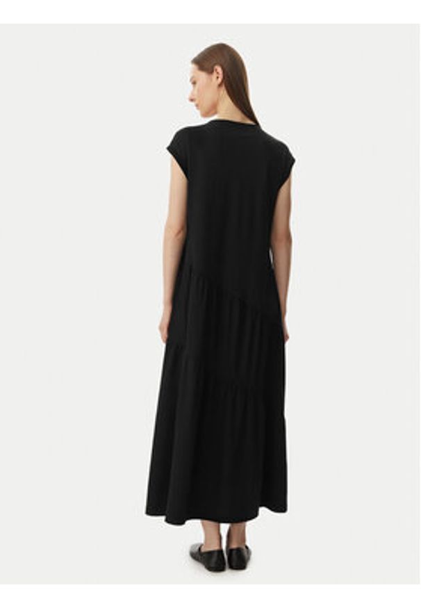 Liu Jo Sport Sukienka codzienna TA6237 J3855 Czarny Relaxed Fit. Okazja: na co dzień. Kolor: czarny. Materiał: bawełna. Typ sukienki: sportowe, proste. Styl: casual, sportowy