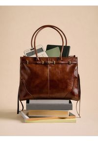 Reserved - Torebka z ozdobnym paskiem - brązowy. Kolor: brązowy. Materiał: skórzane #1