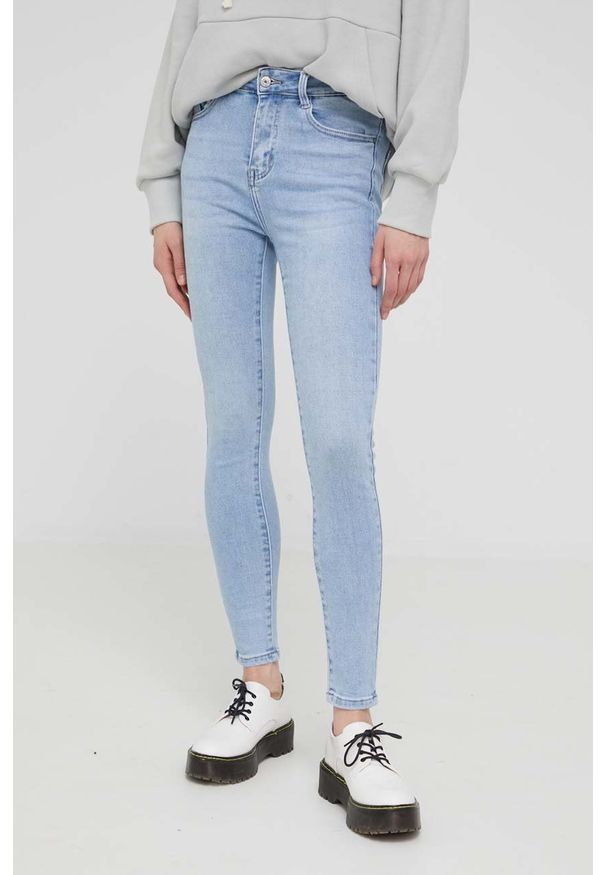 Answear Lab jeansy premium jeans damskie high waist. Stan: podwyższony. Kolor: niebieski. Styl: wakacyjny
