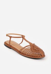 Renee - Brązowe Sandały VICES z Przeplatanymi Paskami i Zakrytym Noskiem Usinlisa. Okazja: na co dzień. Zapięcie: pasek. Kolor: brązowy. Wzór: paski. Styl: boho, casual, elegancki #9