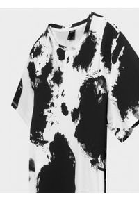 outhorn - T-shirt oversize z nadrukiem damski. Okazja: na co dzień. Materiał: bawełna, materiał. Wzór: nadruk. Styl: sportowy, casual #4