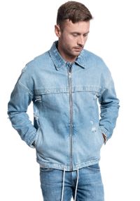 Jack & Jones - MĘSKA KURTKA JEANSOWA JACK & JONES JJICOACH JACKET OVERSIZE BLUE DENIM 12144846. Materiał: jeans, denim