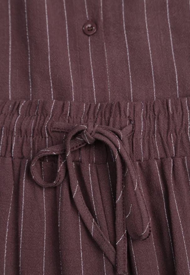 Renee - Brązowy Komplet z Wiskozy i Lnu w Delikatne Prążki Koszula i Spodnie Wide Leg Cliffesa. Kolor: brązowy. Materiał: wiskoza, len. Wzór: prążki