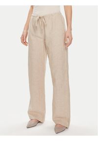 Gina Tricot Spodnie materiałowe 19210 Beżowy Regular Fit. Kolor: beżowy. Materiał: bawełna