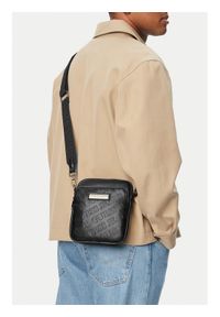 Guess Jeans Saszetka CWBEO-GUESS-B-003-09 Czarny. Kolor: czarny. Materiał: skóra #1