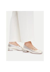 Półbuty Clarks. Kolor: złoty #1