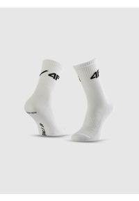 4f - 4F Skarpetki długie (2-pack) męskie 4F x Robert Lewandowski - białe 39-42. Kolor: biały. Materiał: bawełna, włókno #1