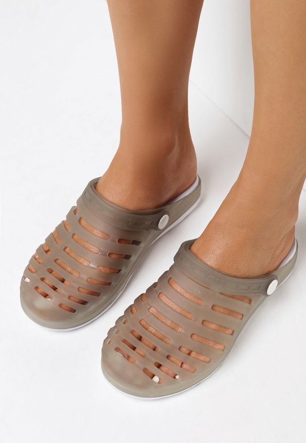 Born2be - Szare Klapki Agamene. Okazja: na co dzień. Kolor: szary. Materiał: guma. Styl: casual