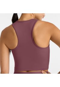 Koszulka damska New Balance WT51156FDP – bordowa. Kolor: czerwony. Materiał: tkanina, poliester. Wzór: aplikacja. Sport: fitness #4