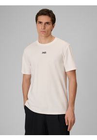 4f - 4F T-shirt regular gładki męski 4F x Robert Lewandowski - biały XL. Okazja: na co dzień, na spacer. Kolor: biały. Materiał: jersey, bawełna, materiał, dzianina. Wzór: gładki. Sezon: lato. Styl: sportowy, klasyczny, casual #1