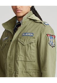 Ralph Lauren - RALPH LAUREN - Kurtka militarna z naszywkami. Typ kołnierza: polo. Kolor: zielony. Materiał: jeans, bawełna. Długość rękawa: długi rękaw. Długość: długie. Wzór: aplikacja, moro. Styl: militarny #5