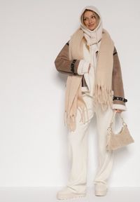 Born2be - Beżowa Czapka Kominiarka z Wełną o Kroju Kaptura z Kominem Linezra. Kolor: beżowy. Materiał: wełna. Styl: casual, elegancki #3