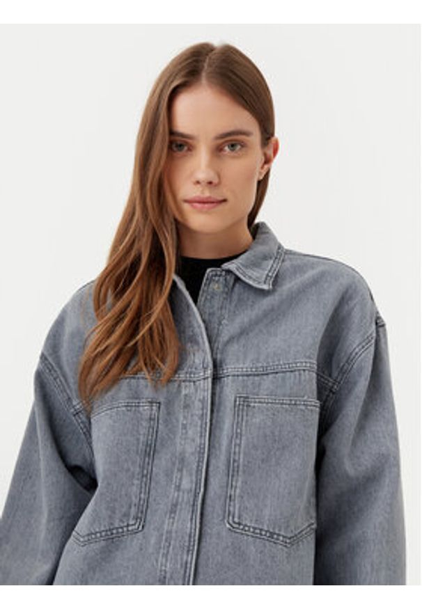 only - ONLY Kurtka jeansowa Emmie 15336153 Szary Regular Fit. Kolor: szary. Materiał: bawełna