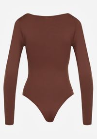 Renee - Brązowe Body z Metaliczną Ozdobą Aferriva. Okazja: na co dzień. Kolor: brązowy. Długość: długie. Wzór: aplikacja. Styl: casual, elegancki #6