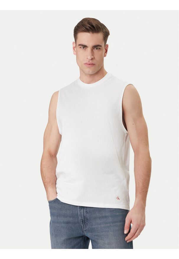 Calvin Klein Jeans Tank top LV04RF273G Biały Slim Fit. Kolor: biały. Materiał: bawełna