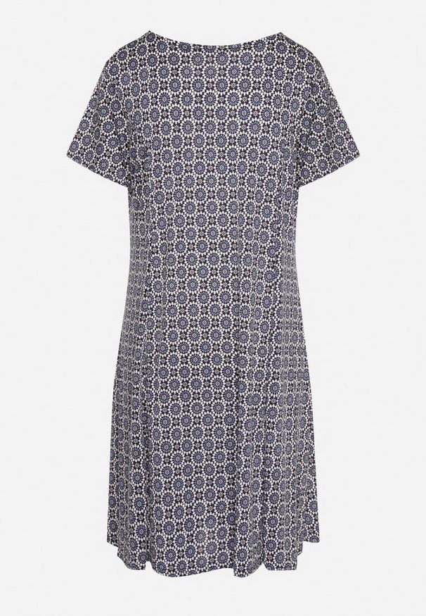 Born2be - Granatowa Wiskozowa Sukienka w Mozaikowy Wzór o Rozkloszowanym Kroju Faellina. Kolor: niebieski. Materiał: wiskoza. Sezon: lato