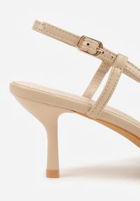 Born2be - Beżowe Sandały na Szpilce z Odkrytą Piętą i Ażurowym Wzorem Kervidia. Okazja: na co dzień. Zapięcie: sprzączka. Kolor: beżowy. Wzór: ażurowy. Obcas: na szpilce. Styl: casual, elegancki, klasyczny #6