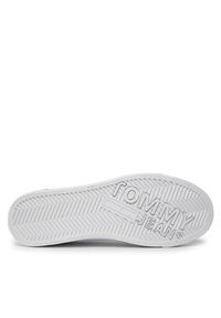 Tommy Jeans Sneakersy Th Central Cc And Coin EM0EM01398 Biały. Kolor: biały. Materiał: skóra #6