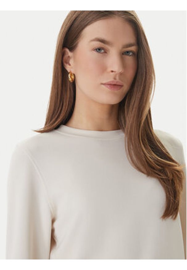 only - ONLY Bluza Maya 15369155 Kremowy Regular Fit. Kolor: kremowy. Materiał: syntetyk