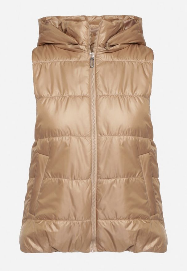 Born2be - Beżowa Kamizelka z Odpinanym Kapturem i Kieszeniami Pikowana Aggevia. Kolor: beżowy