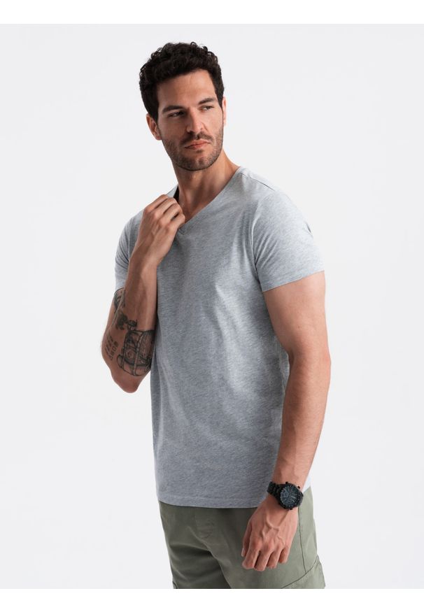 Ombre Clothing - Klasyczna męska bawełniana koszulka z dekoltem w serek BASIC – szary melanż V16 - Rozmiar: S. Typ kołnierza: dekolt w serek. Kolor: szary. Materiał: bawełna. Wzór: melanż. Styl: klasyczny
