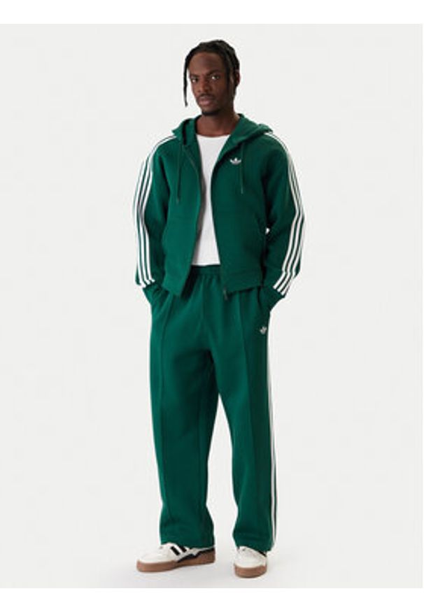 Adidas - adidas Bluza adicolor Spacer KD4085 Zielony Loose Fit. Okazja: na spacer. Kolor: zielony. Materiał: syntetyk