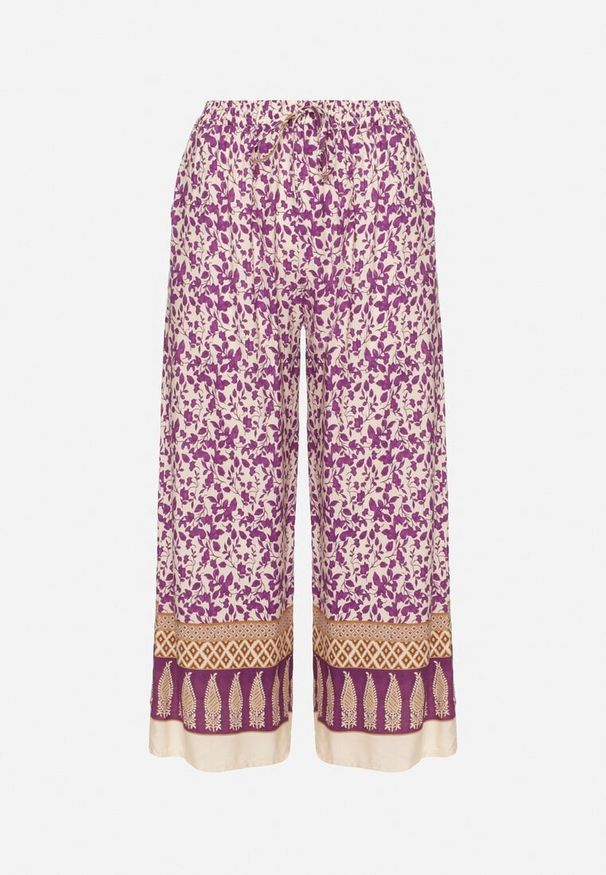 Born2be - Fioletowe Bawełniane Spodnie z Wysokim Stanem o Długości 7/8 ze Wzorem Boho Lisavinea. Okazja: na co dzień. Stan: podwyższony. Kolor: fioletowy. Materiał: bawełna. Wzór: aplikacja. Styl: boho