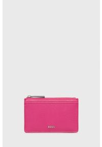 BOSS portfel skórzany damski kolor różowy. Kolor: różowy. Materiał: skóra. Wzór: gładki