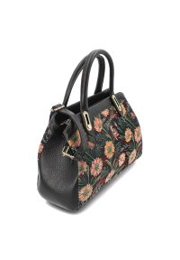 Czarny Kuferek Laura Vita Elegancka Torebka Damska. Kolor: czarny. Wzór: kwiaty. Styl: elegancki. Rodzaj torebki: na ramię #7