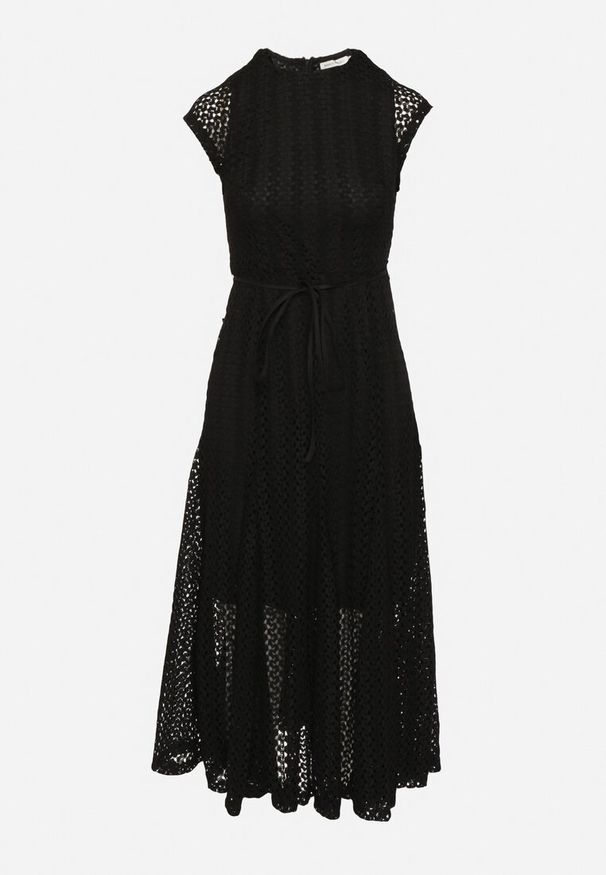 Born2be - Czarna Rozkloszowana Sukienka z Ażurowym Wzorem i Paskiem Galindella. Kolor: czarny. Wzór: ażurowy. Styl: klasyczny