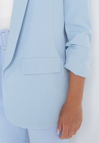 Born2be - Jasnoniebieska Marynarka Phelotis. Kolor: niebieski. Materiał: tkanina. Wzór: jednolity, gładki, aplikacja. Styl: elegancki #4