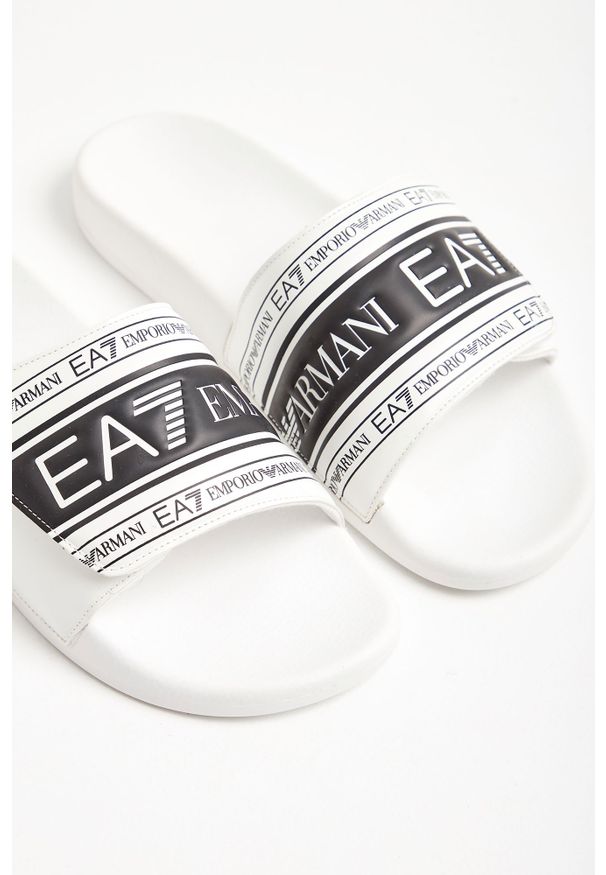 EA7 Emporio Armani - KLAPKI EA7 EMPORIO ARMANI. Materiał: guma. Wzór: napisy
