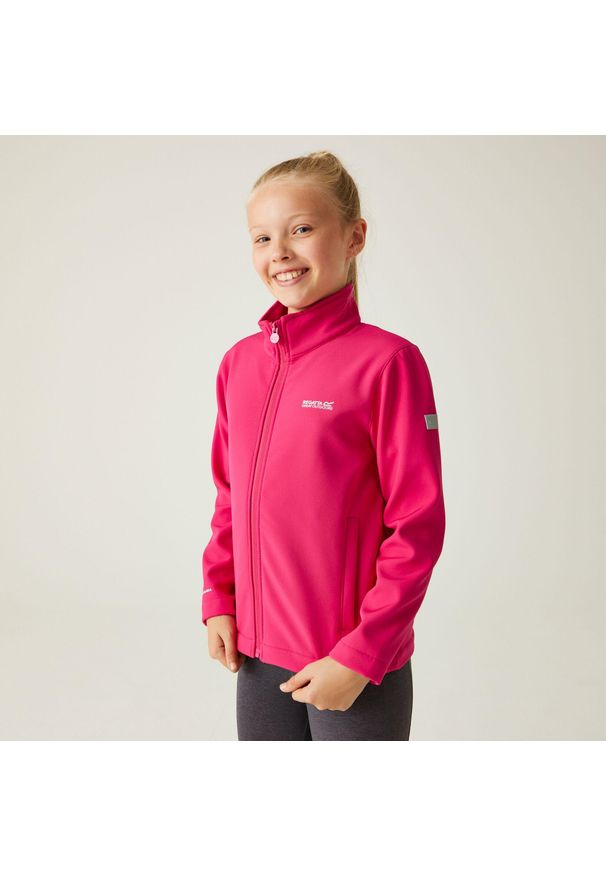 Regatta - Dziecięca kurtka softshell Cera. Kolor: niebieski. Materiał: softshell. Styl: sportowy