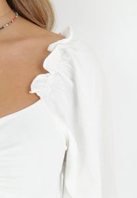 Born2be - Biały Komplet 2-częściowy z Bluzką i Szortami Malisa. Kolor: biały #3
