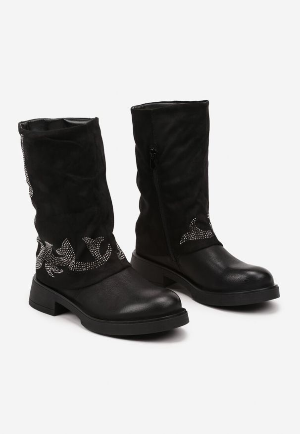 Renee - Czarne Płaskie Botki Ozdobione Cyrkoniami i Wywiniętą Cholewką Lemilia. Okazja: na co dzień. Kolor: czarny. Materiał: jeans. Szerokość cholewki: normalna. Wzór: aplikacja. Obcas: na obcasie. Styl: elegancki, casual