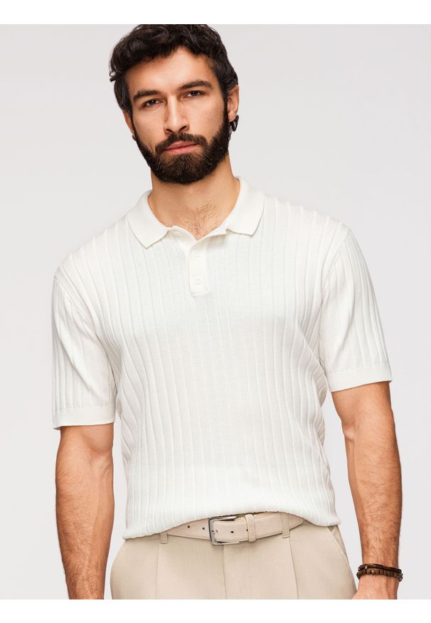 Ombre Clothing - Męska koszulka polo z wiskozą SLIM FIT w pionowy prążek – złamana biel V3 - Rozmiar: XXL. Okazja: na co dzień. Typ kołnierza: polo. Materiał: wiskoza. Długość rękawa: krótki rękaw. Długość: krótkie. Wzór: prążki. Styl: casual, klasyczny
