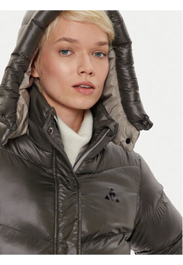 Whistler Kurtka zimowa Lakewood W Puffer W244106 Zielony Regular Fit. Kolor: zielony. Materiał: syntetyk. Sezon: zima