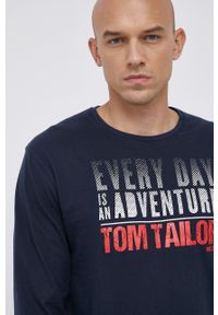 Tom Tailor - Komplet piżamowy. Kolor: niebieski. Materiał: materiał. Długość: długie. Wzór: nadruk #4
