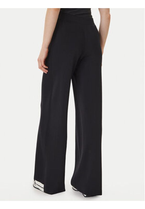 Guess Spodnie dzianinowe V6GB06 Z0651 Czarny Regular Fit. Kolor: czarny. Materiał: syntetyk