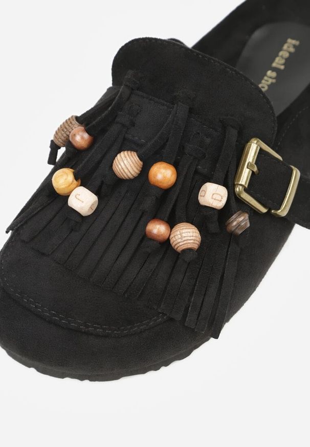 Born2be - Czarne Klapki na Grubej Podeszwie z Frędzlami Klamrami i Koralikami Glysnell. Okazja: na co dzień, do pracy, na spacer. Kolor: czarny. Materiał: jeans. Sezon: lato. Styl: casual, elegancki