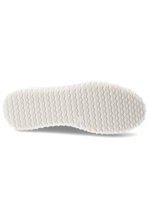 Półbuty damskie Wasak, z perforowaną cholewką na lekkiej elastycznej podeszwie z bocznym zamkiem i subtelnymi wstawkami, białe, 0812. Okazja: na co dzień, na spacer. Zapięcie: zamek. Kolor: biały. Materiał: skóra. Szerokość cholewki: normalna. Wzór: grochy. Styl: casual, klasyczny, elegancki