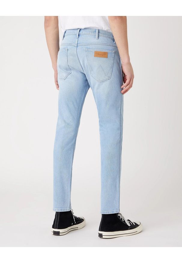 Wrangler - SPODNIE MĘSKIE WRANGLER BRYSON CLEAR BLUE W14XZH280 112126764