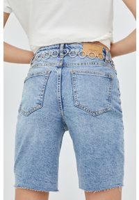 Vero Moda szorty jeansowe damskie gładkie high waist. Okazja: na co dzień. Stan: podwyższony. Kolor: niebieski. Materiał: jeans. Wzór: gładki. Styl: casual #3