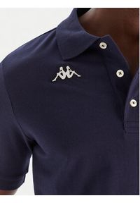 Kappa Polo Logo Sharas Mss 302B3D0 Granatowy Regular Fit. Typ kołnierza: polo. Kolor: niebieski. Materiał: bawełna
