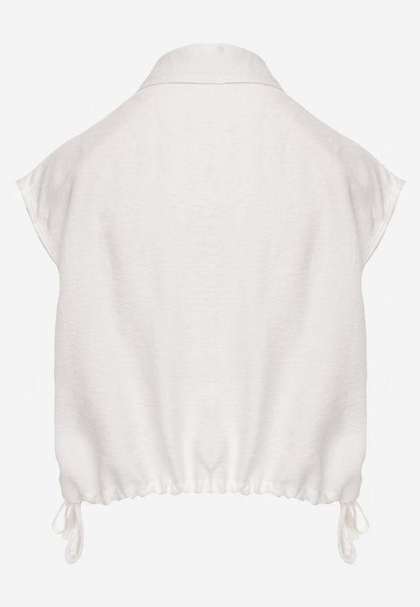 Born2be - Biała Wiskozowa Koszula Boho Bez Rękawów ze Ściągaczem w Pasie Limopise. Okazja: na co dzień. Typ kołnierza: kołnierzyk klasyczny. Kolor: biały. Materiał: wiskoza. Długość rękawa: bez rękawów. Wzór: gładki. Sezon: lato. Styl: boho