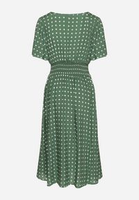Born2be - Zielona Sukienka z Bawełny Rozkloszowana w Kropki Toliennea. Okazja: na co dzień. Kolor: zielony. Materiał: bawełna. Wzór: kropki. Styl: casual #2