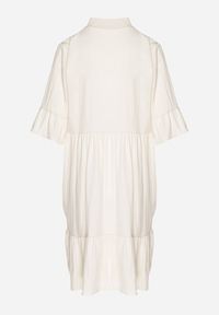 Born2be - Beżowa Sukienka Rozkloszowana z Wiskozą Ozdobiona Falbanami Eviriane. Okazja: na co dzień. Typ kołnierza: dekolt w serek. Kolor: beżowy. Materiał: wiskoza. Wzór: aplikacja. Typ sukienki: proste. Styl: casual #6