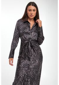 Sukienka szmizjerka w panterkę DKNY. Wzór: motyw zwierzęcy. Typ sukienki: szmizjerki #4