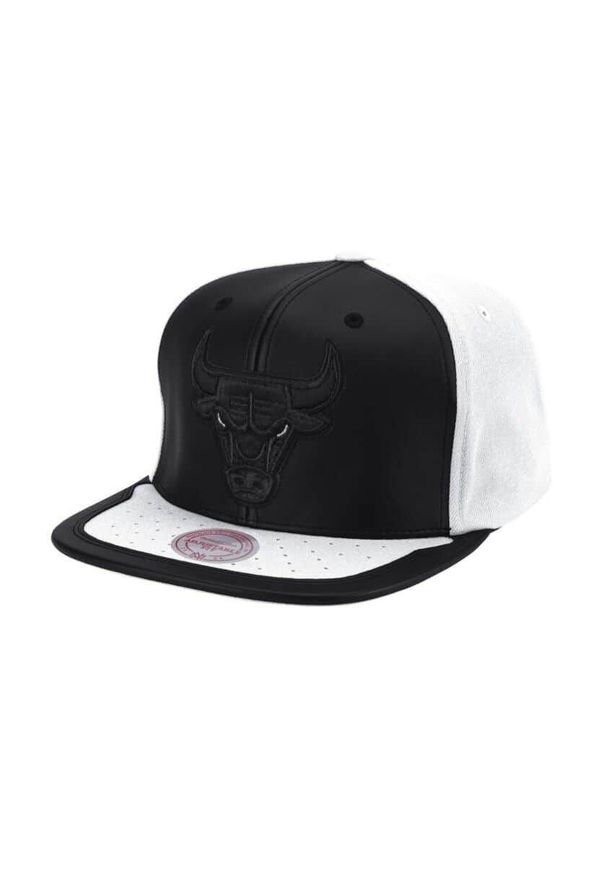 Czapka z daszkiem koszykarska Mitchell & Ness NBA Chicago Bulls Snapback Bulls. Kolor: czarny