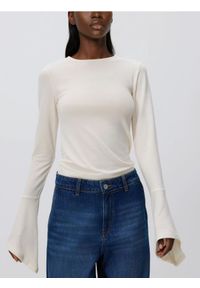 Reserved - Bluzka z rozszerzanymi rękawami - złamana biel. Materiał: dzianina, wiskoza